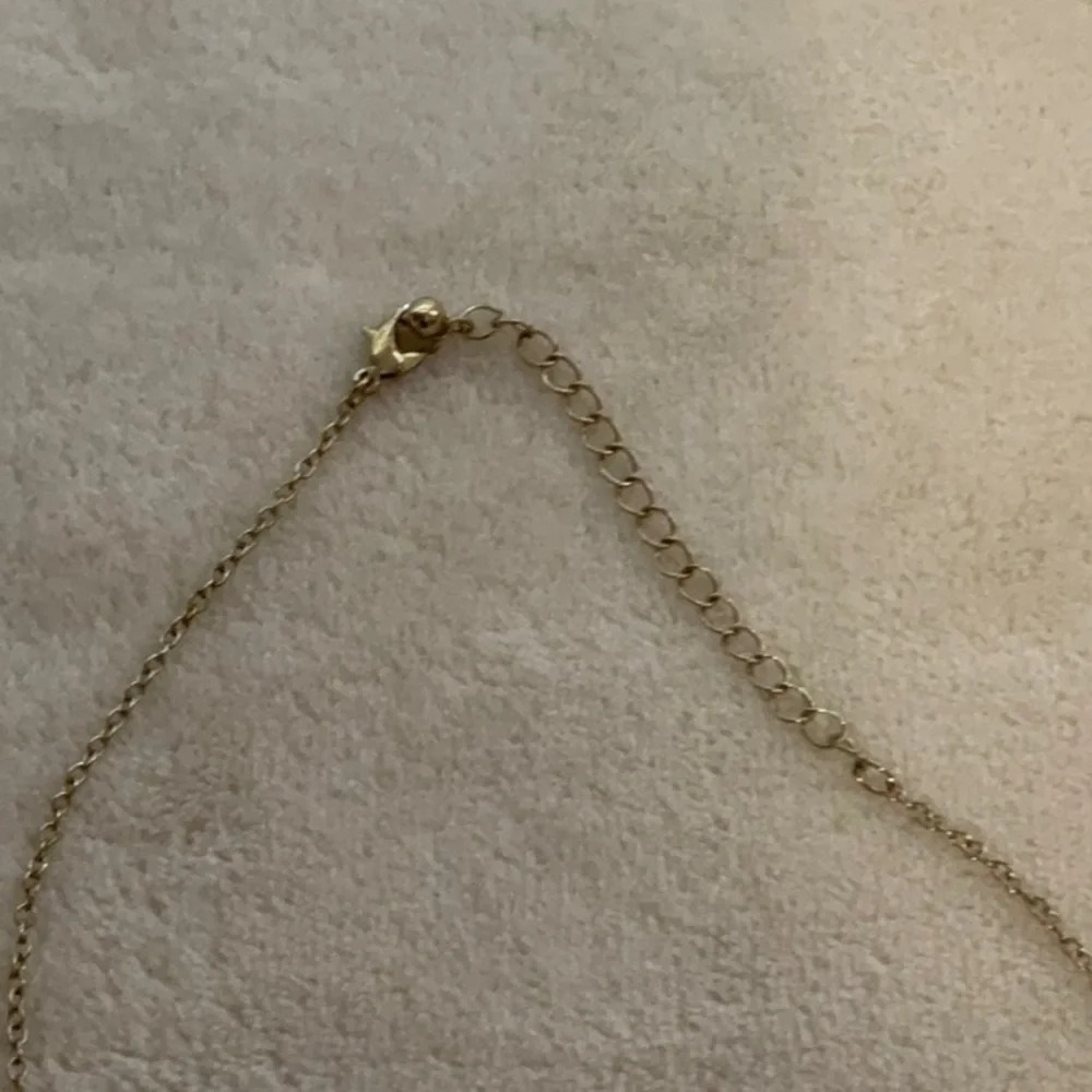 Necklace - Picture 3 of 4